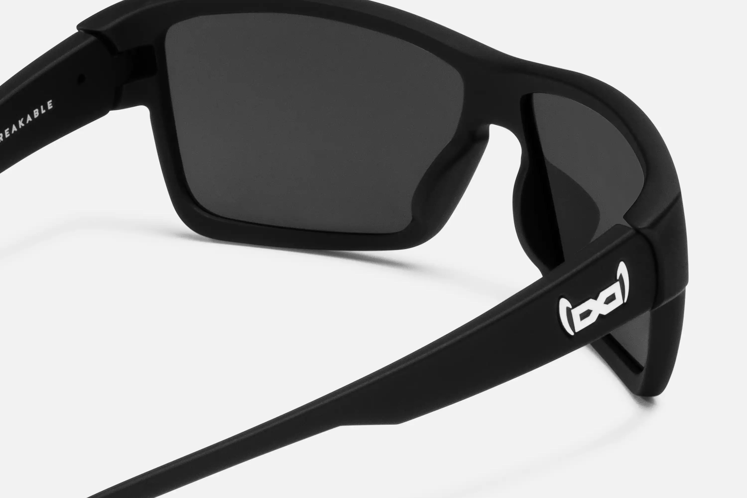 G14 - black in black