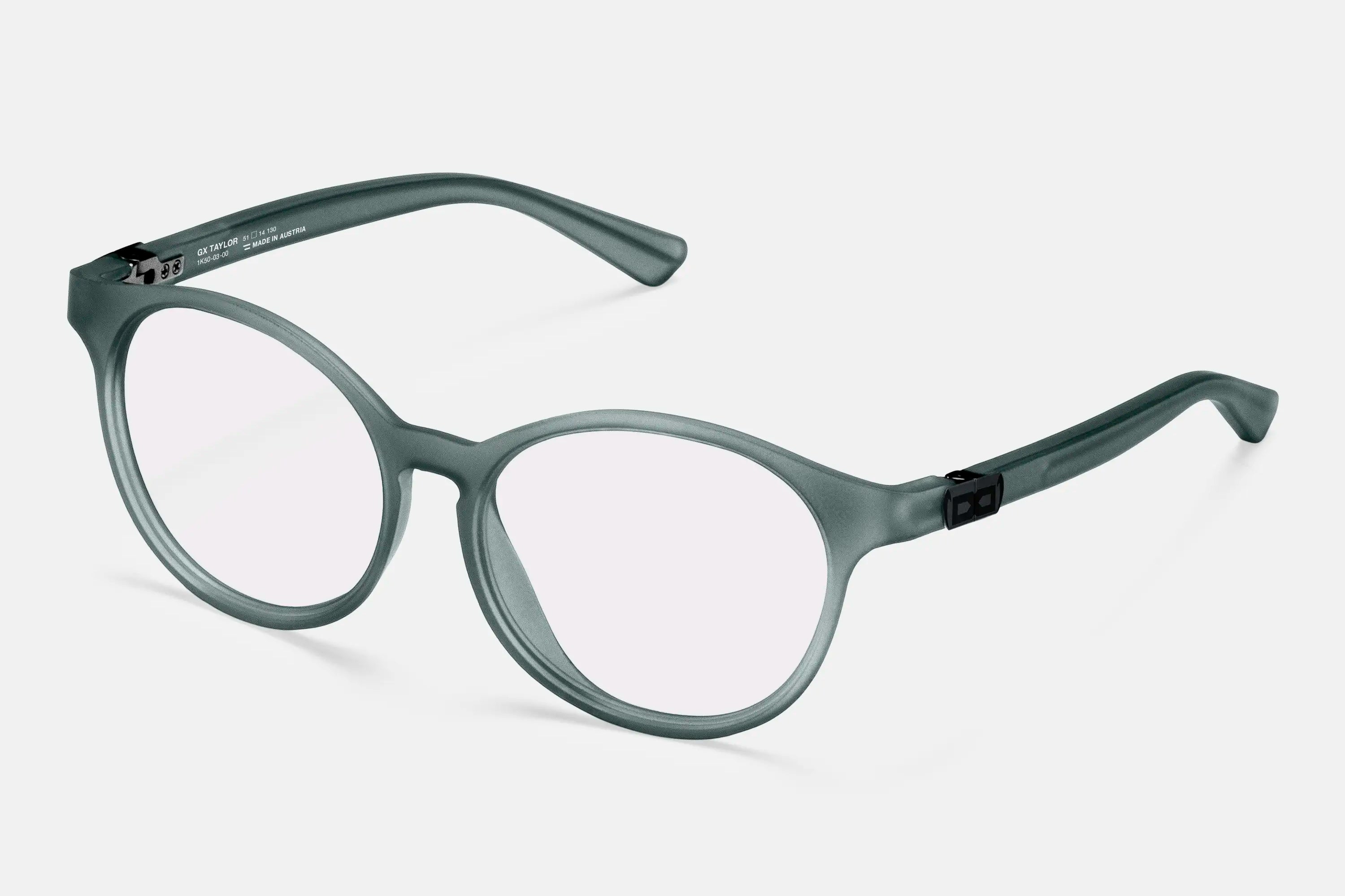 Taylor - GX Kids  river matt M